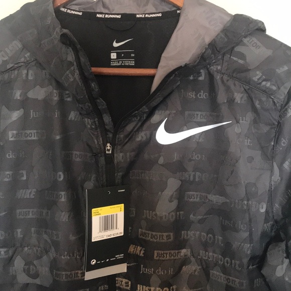 Men’s Small Wind Running Jacket - Picture 3 of 3